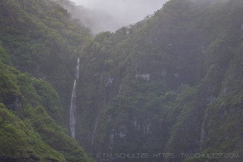 HW9 is a photograph by T.M. Schultze taken 2019 at Oahu, Hawaii