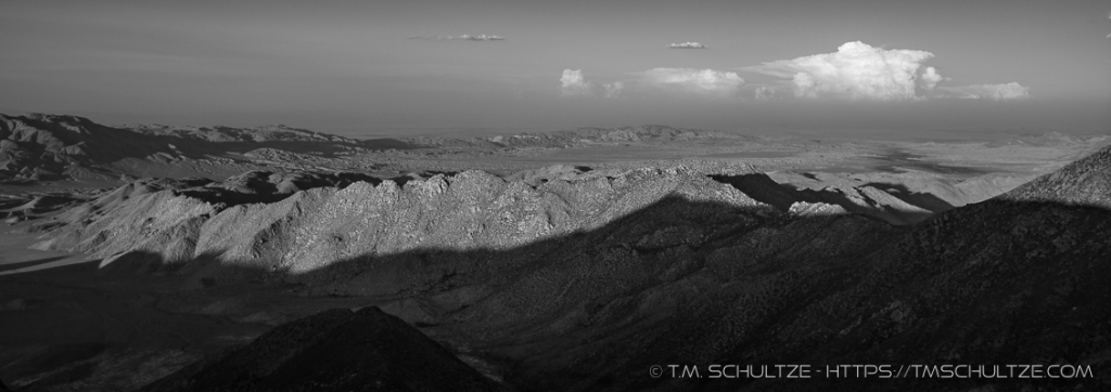 Sawtooth in Monochrome, Panorama